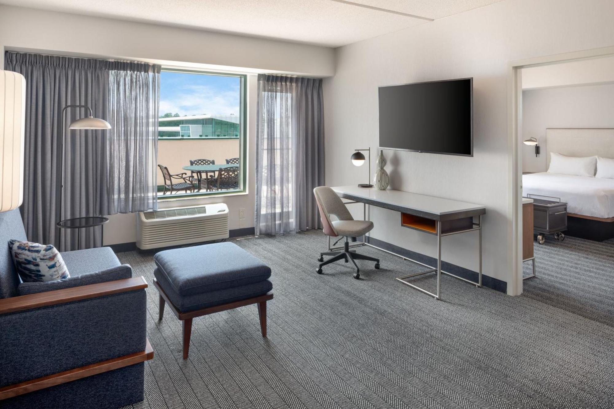 Courtyard By Marriott Stamford Downtown Hotel Ngoại thất bức ảnh