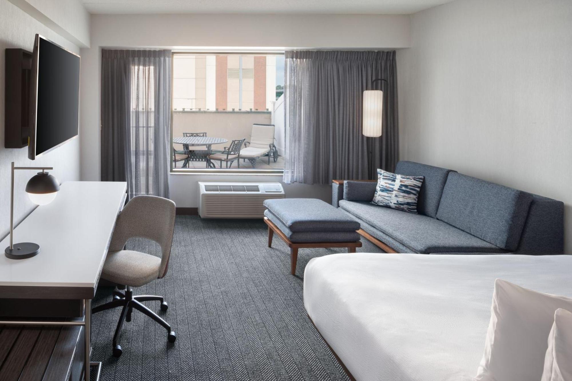 Courtyard By Marriott Stamford Downtown Hotel Ngoại thất bức ảnh