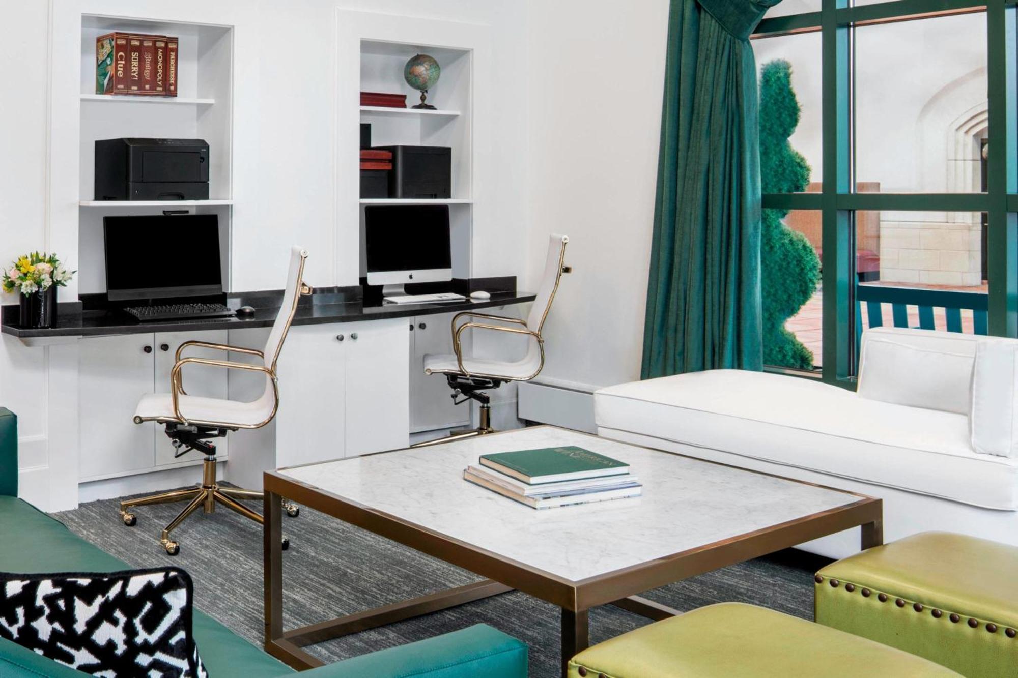 Courtyard By Marriott Stamford Downtown Hotel Ngoại thất bức ảnh