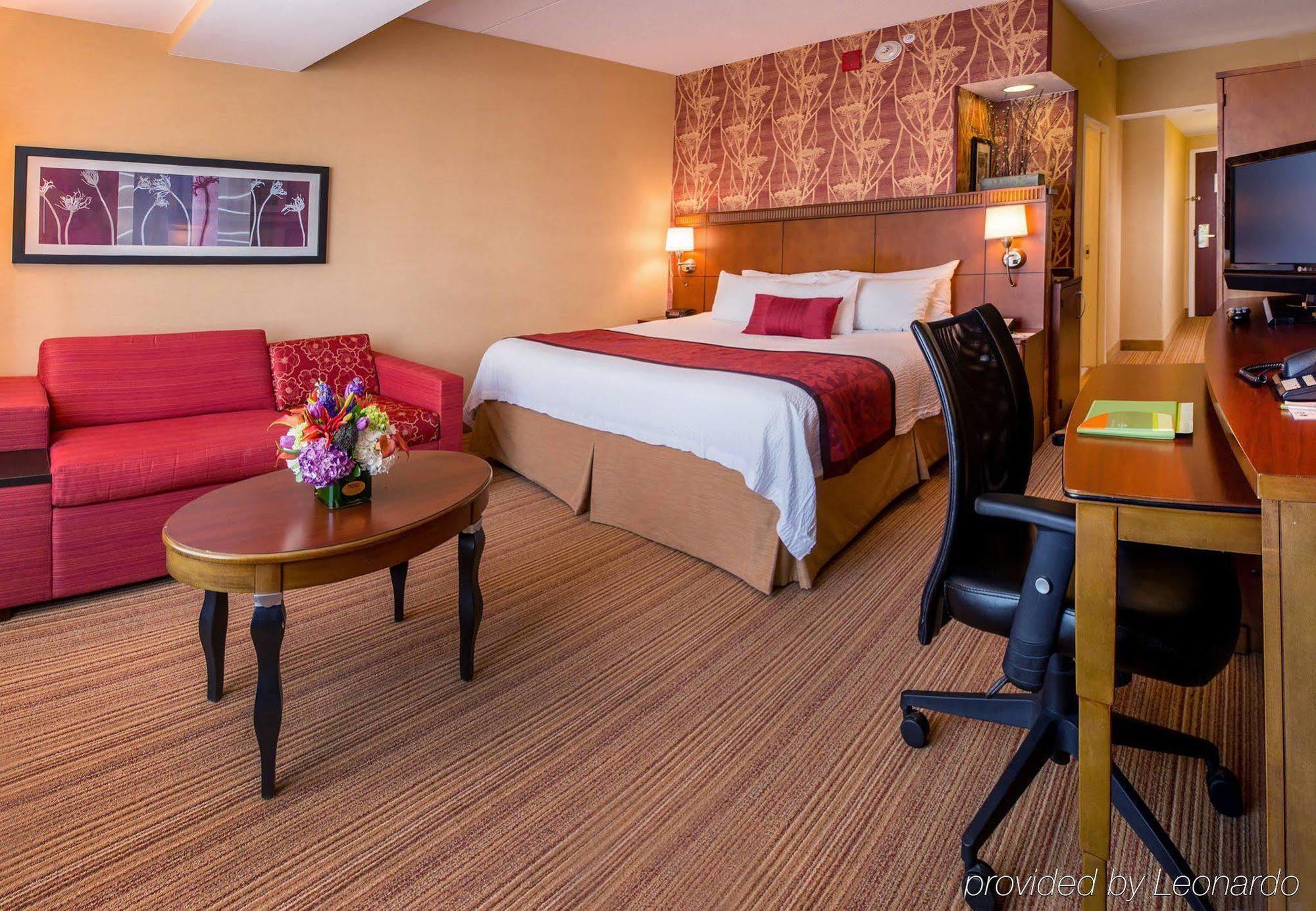 Courtyard By Marriott Stamford Downtown Hotel Ngoại thất bức ảnh